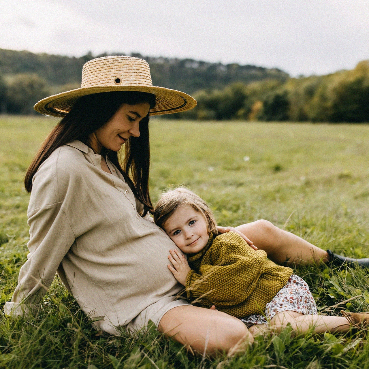 Femme enceinte, avec son premier enfant