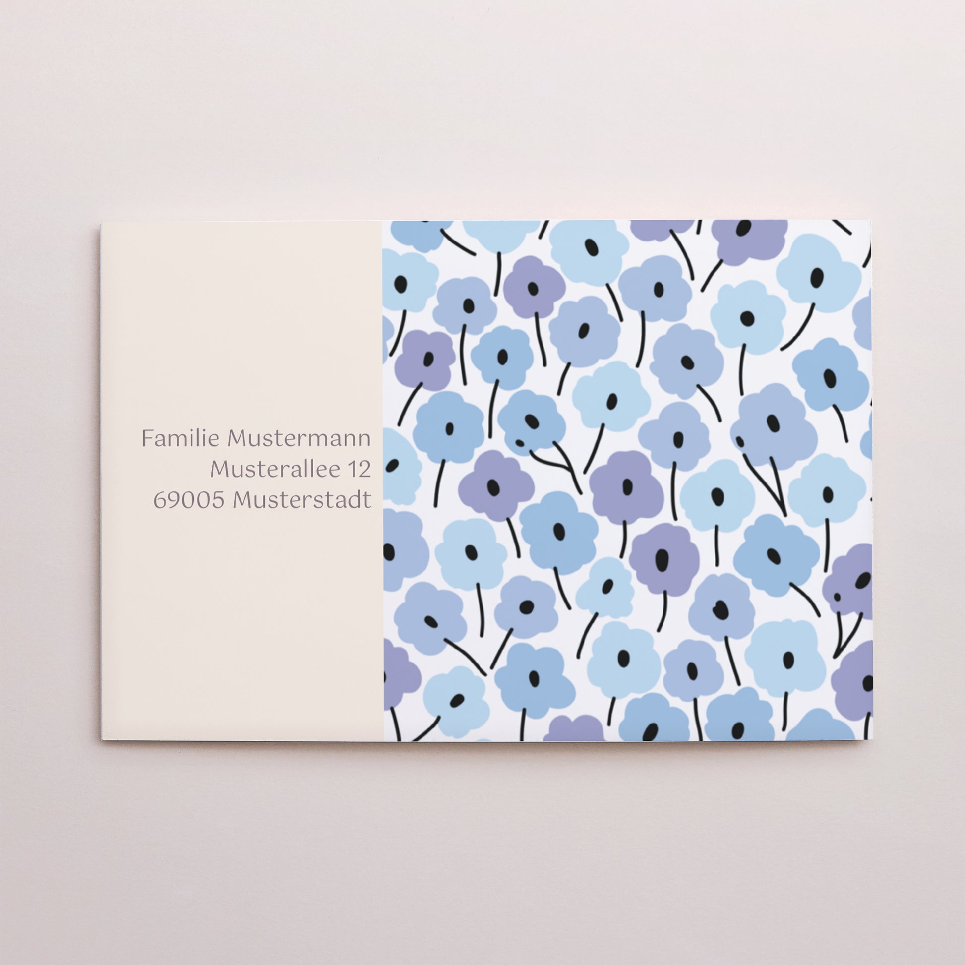 Beilegekarte Kommunion Doppelflügel-Landschaft Blaue Blumen foto N° 3