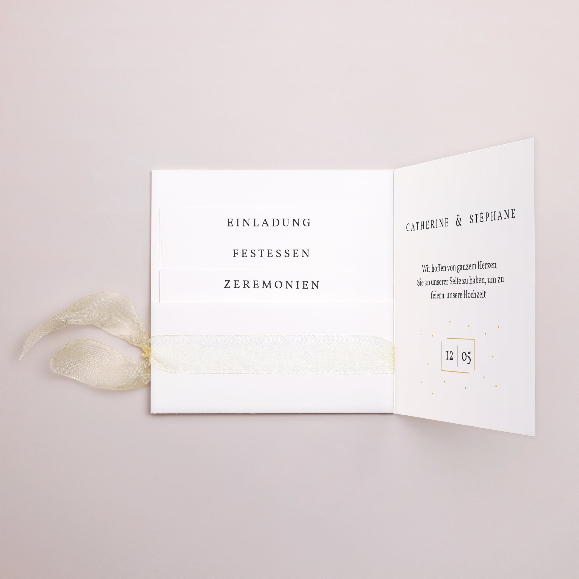 Hochzeitseinladung Quadratische Hülle, 3 Karten, Etikett Goldene Tasten foto N° 2