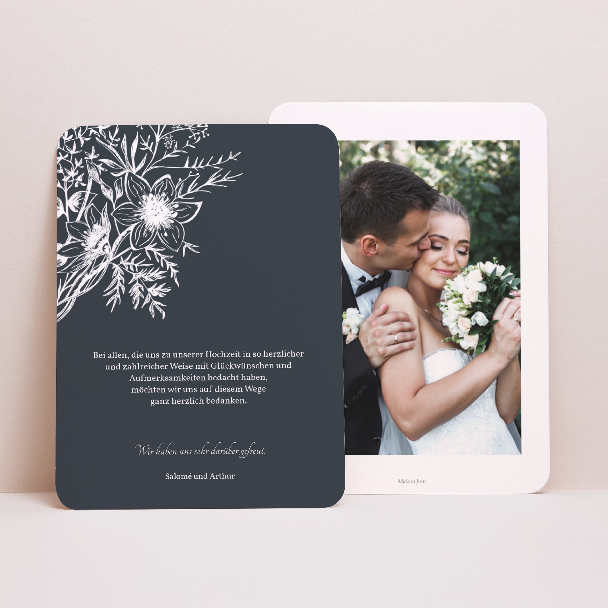Dankeskarte Hochzeit Porträt, abgerundete Kanten Florale Skizze foto N° 1