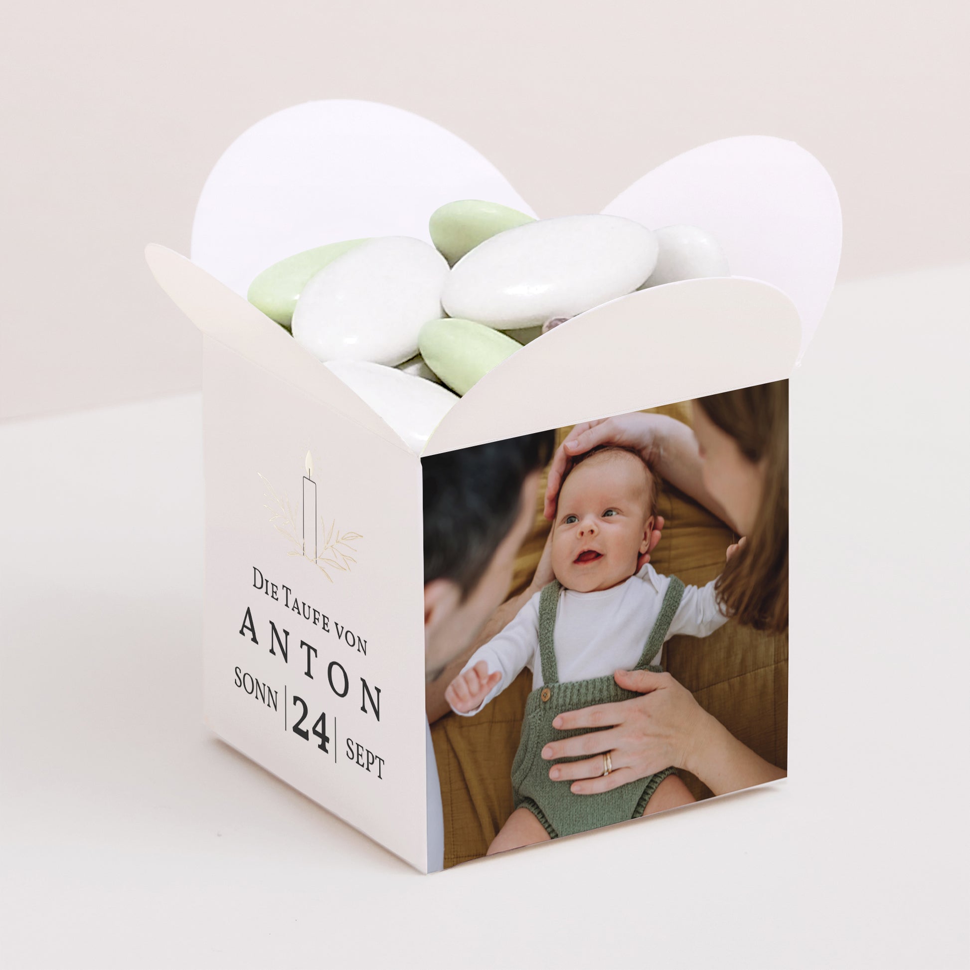 Geschenkbox Taufe Schmetterlingsöffnung Leuchtend foto N° 1