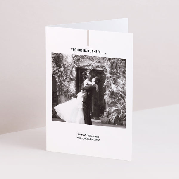 Einladungskarte Hochzeitstag Doppelter Porträtflügel Erneuerung der Gelübde foto