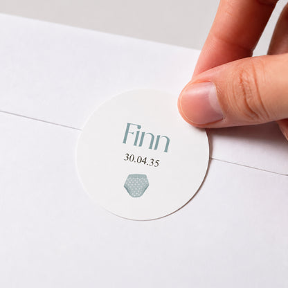 Sticker Geburt Rund Kleine Jungenkleidung auf der Wäscheleine foto N° 1