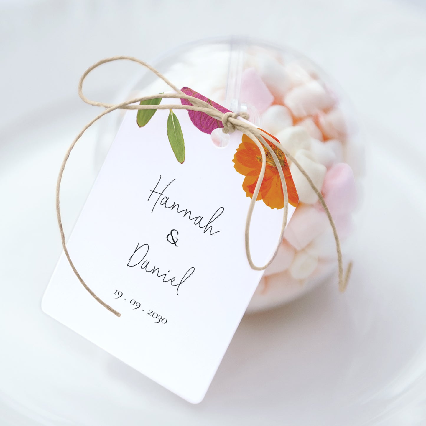 Geschenkbox Hochzeit Ball mit Wimpel-Etikett Herbarium-Blüten foto N° 1