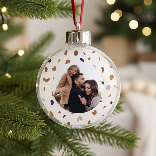 Weihnachtskugel Weihnachten Runde Zierkiesel & Goldrand foto