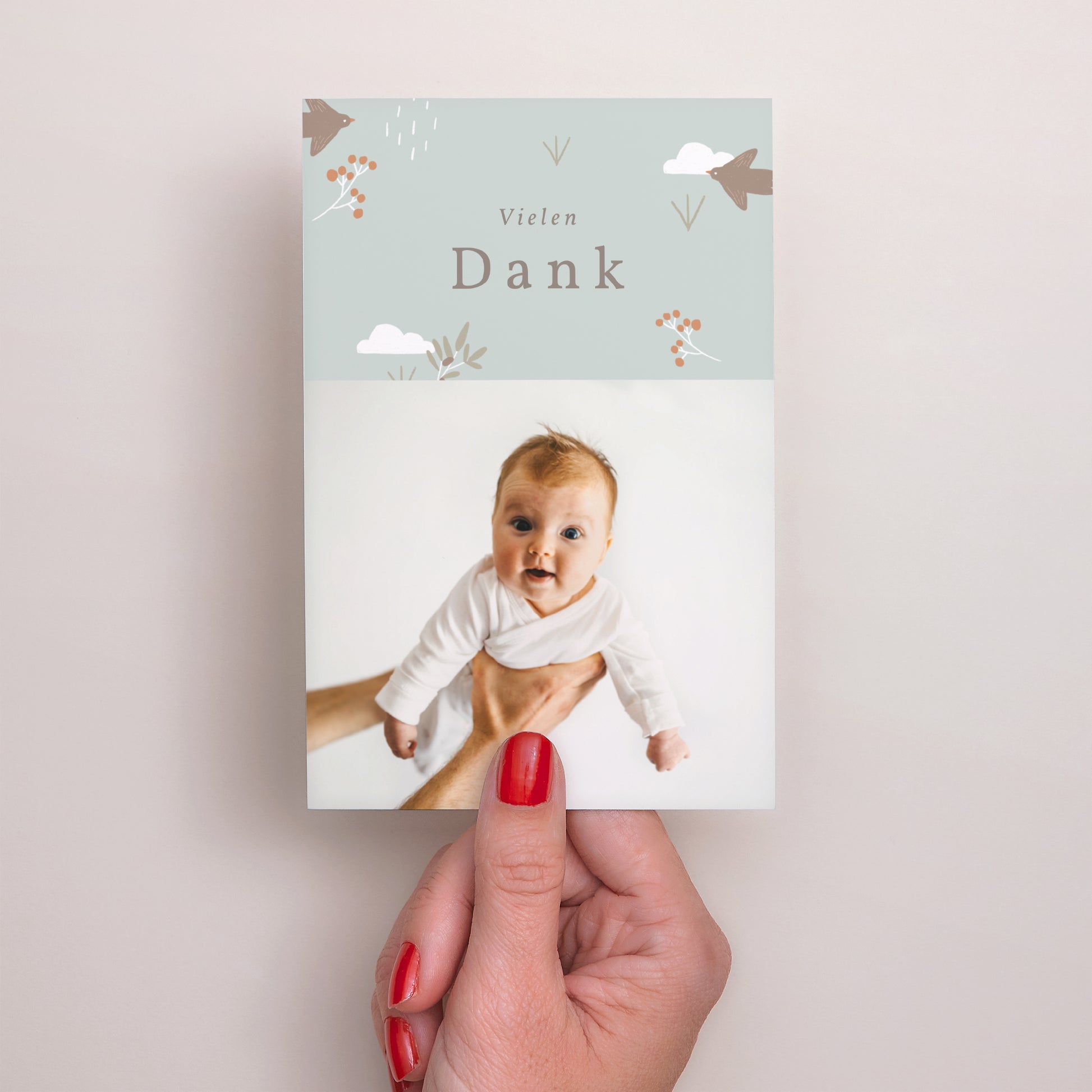 Dankeskarte Taufe PortraitPorträt Vogel, Wolken und Olivenzweig II foto N° 2