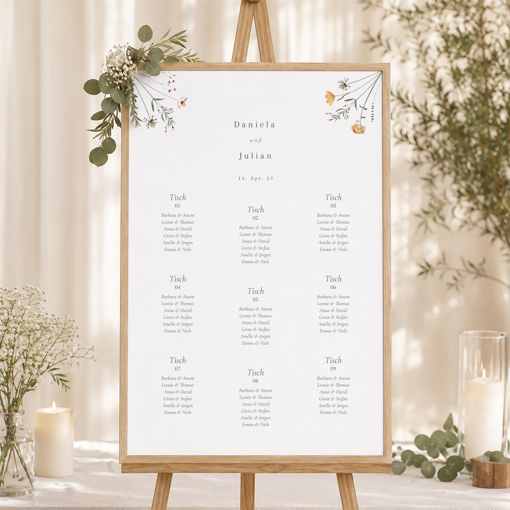 Sitzplan Hochzeit Porträt Krone kleine Blumen foto N° 1
