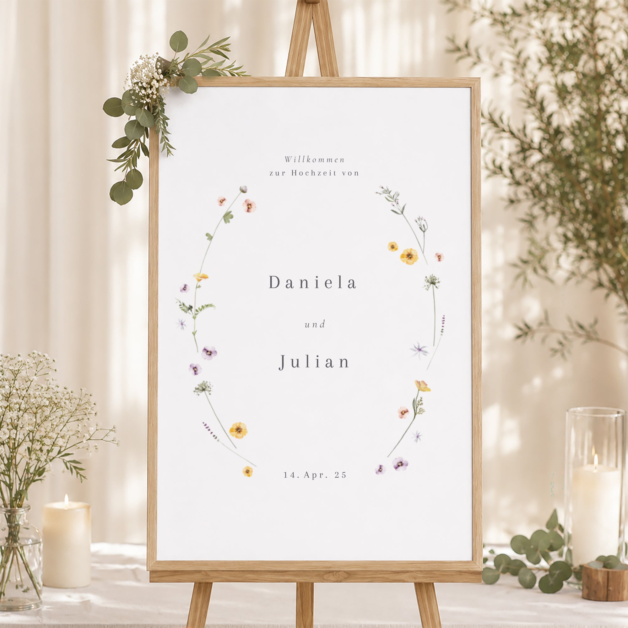 Begrüßungstafel Hochzeit Porträt 60 x 90 cm Krone kleine Blumen foto N° 1