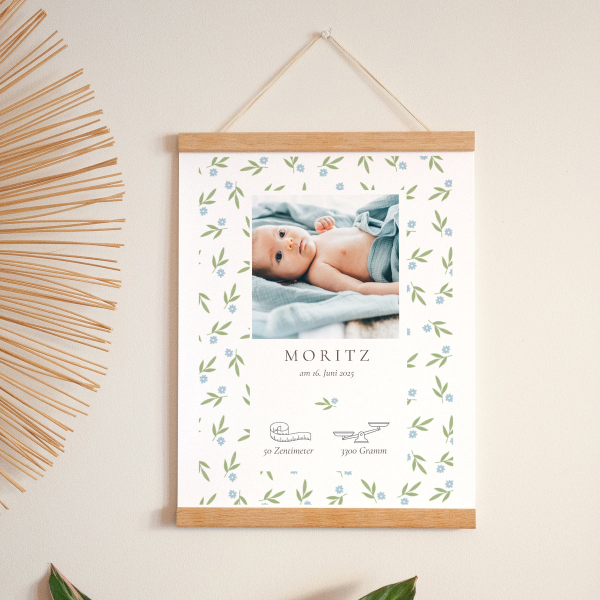 Poster Geburt Porträt body blaue Blumen foto N° 1