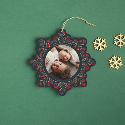 Weihnachtskarte Weihnachten Schwebende Schneeflocke Flockenstrang und Kugel foto N° 3