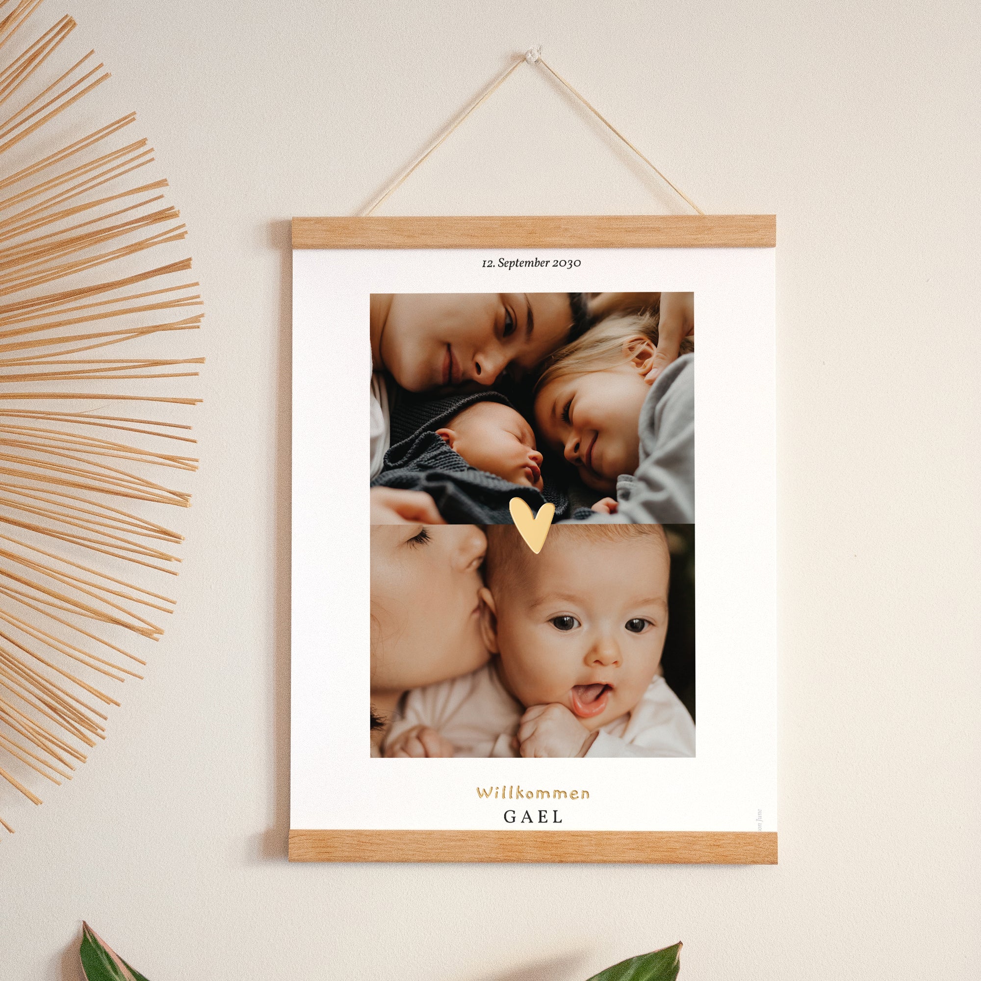Poster Geburt Porträt Herz Goldverzierung Mehrfachfotos foto N° 1