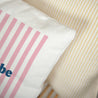 Kissen Objekte Natürliche Beige Liebe am rosa Strand foto N° 3