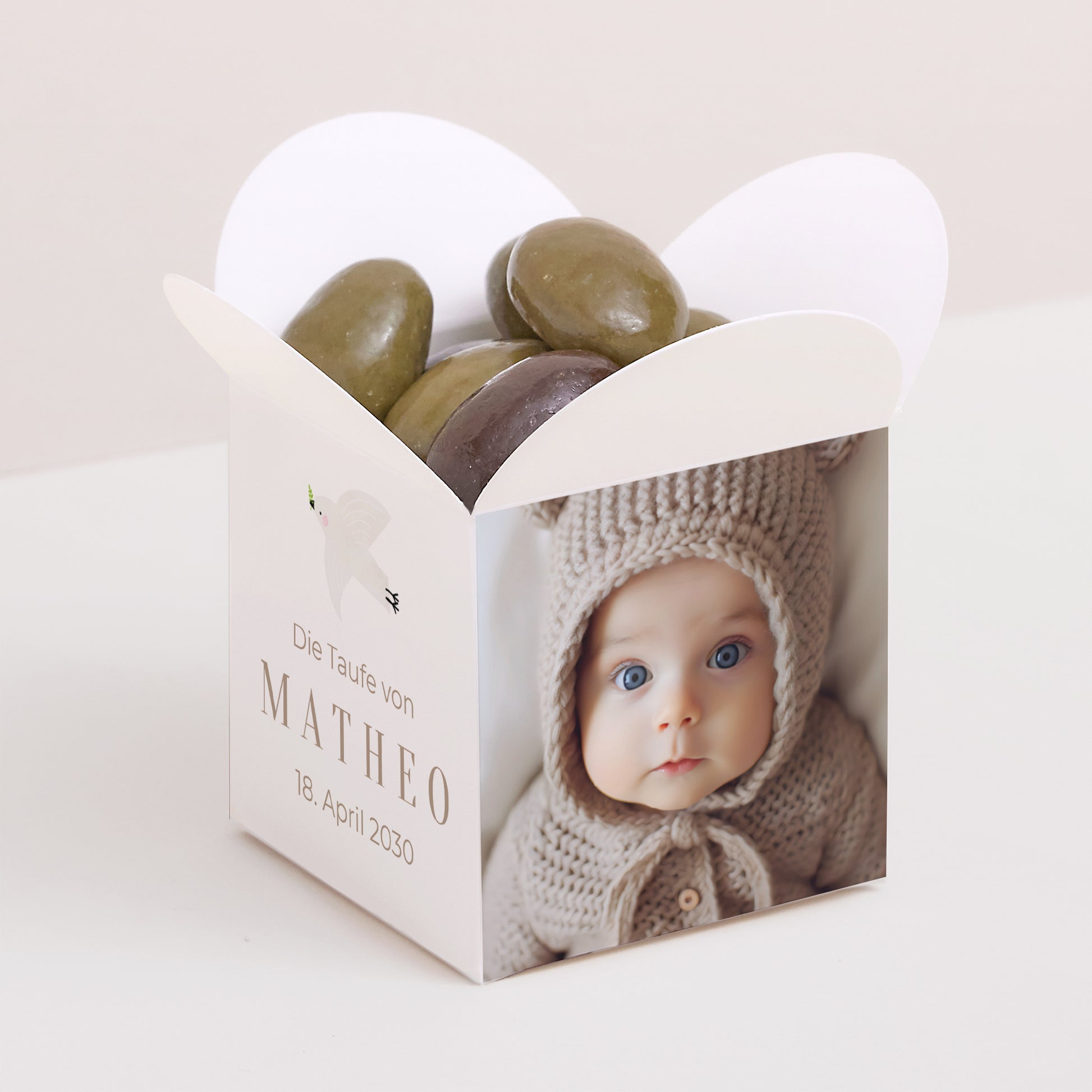 Geschenkbox Geburt Schmetterlingsöffnung Fotografische Grundlagen foto N° 1
