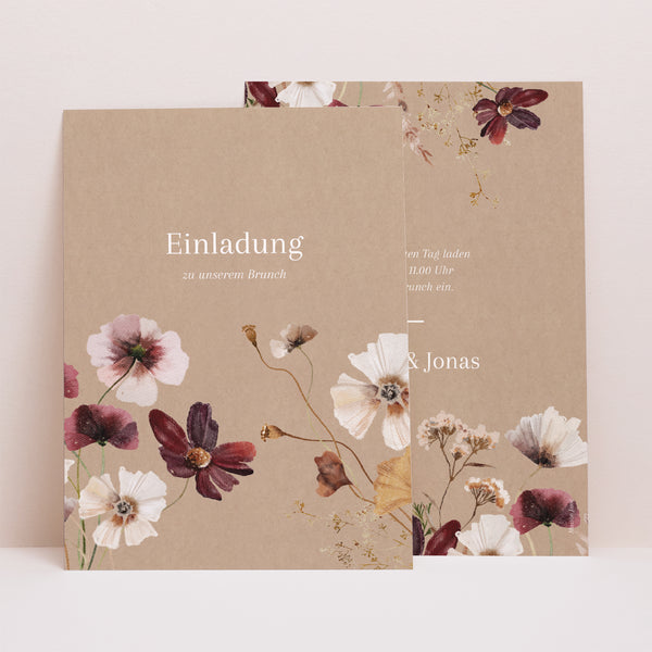 Einladungskarte Hochzeit Porträt Getrocknete Wiesenblumen II foto
