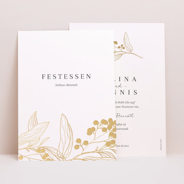 Einladungskarte Hochzeit Porträt Goldene Blumenmuster foto