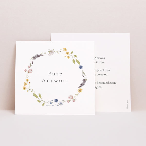 Antwortkarte Hochzeit Quadrat Ländlicher Blumenkranz foto