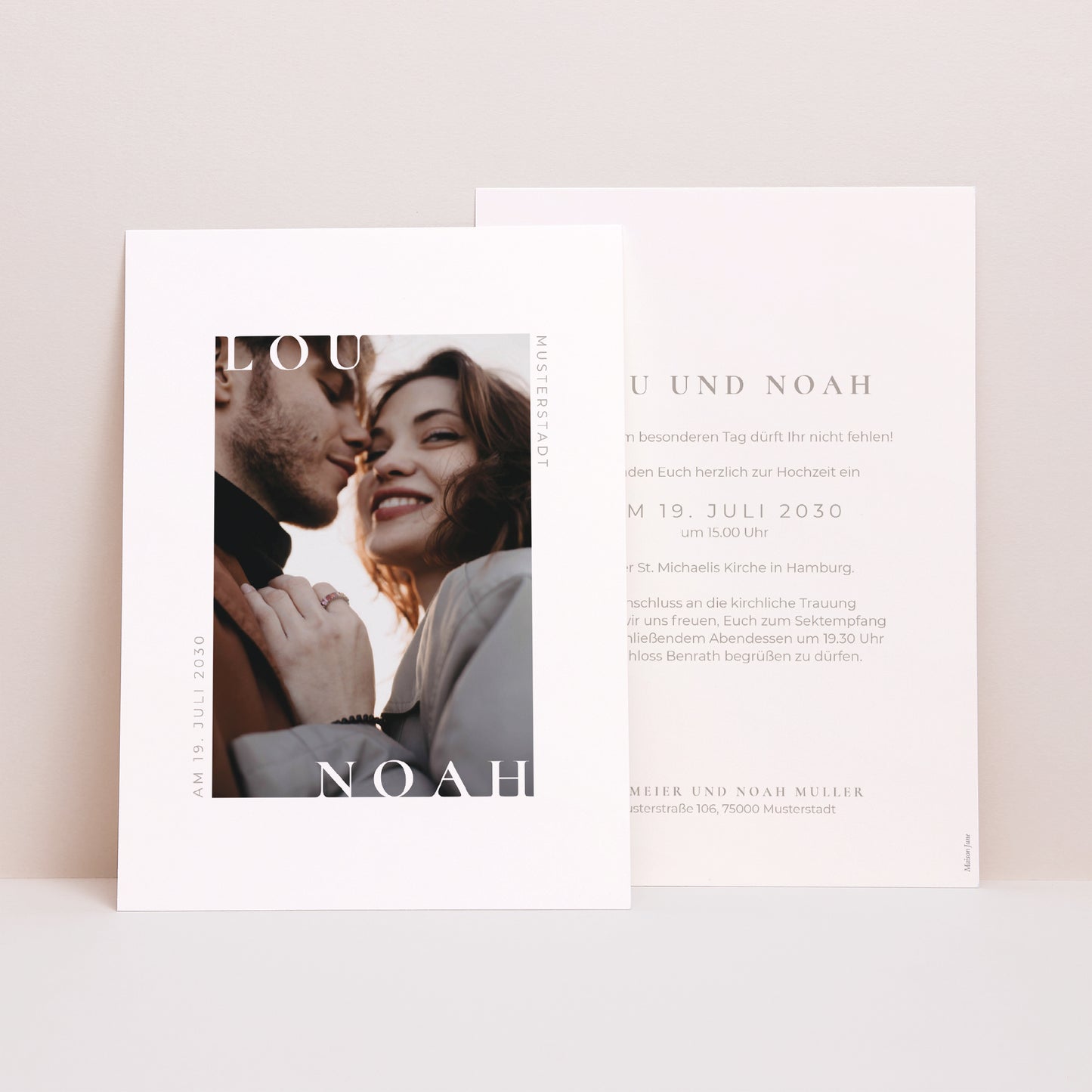 Hochzeitseinladung Typo und Beige foto N° 1