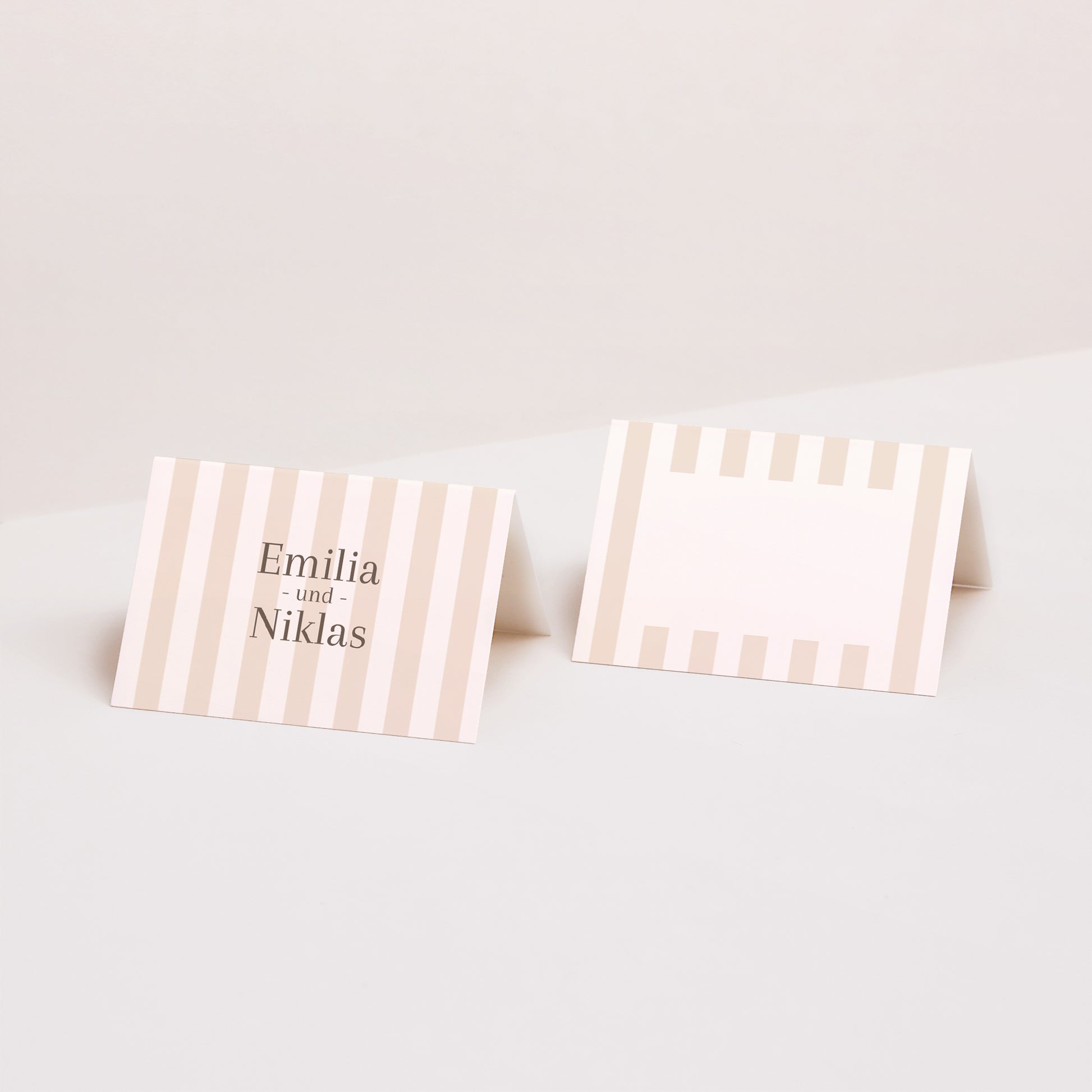 Tischkarten Hochzeit Quer Beige Streifen foto N° 1