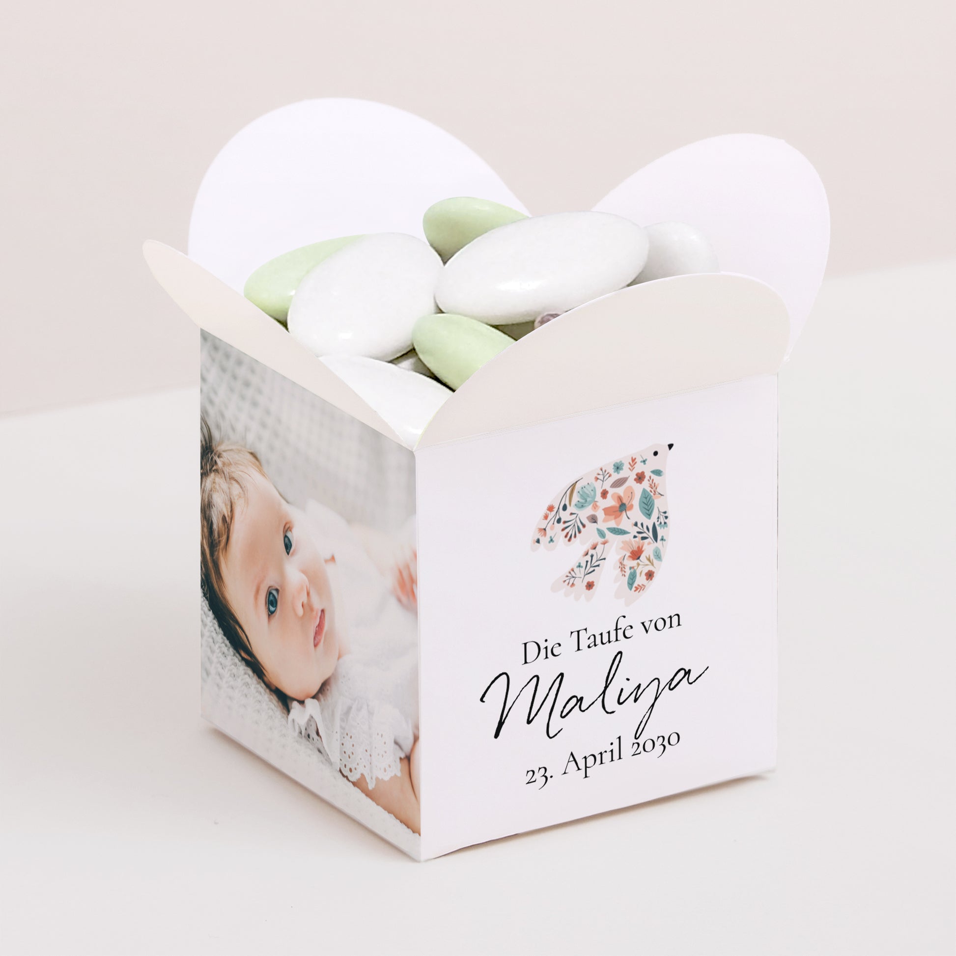Geschenkbox Taufe Schmetterlingsöffnung foto N° 1
