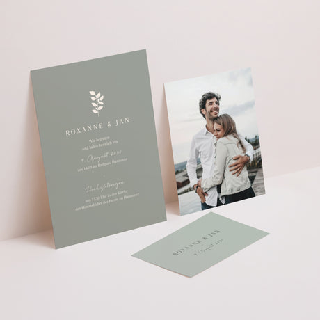 Hochzeitseinladung 3 Karten, Band Romantische Zärtlichkeit.