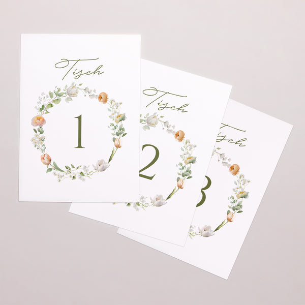 Tischnummern Hochzeit Rechteck Romantischer Blumenkranz foto