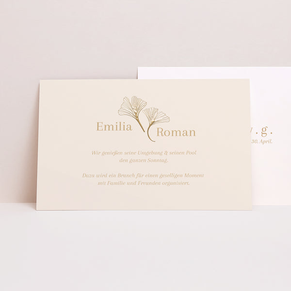 Einladungskarte Hochzeit Landschaft Ginkgo biloba golden foto