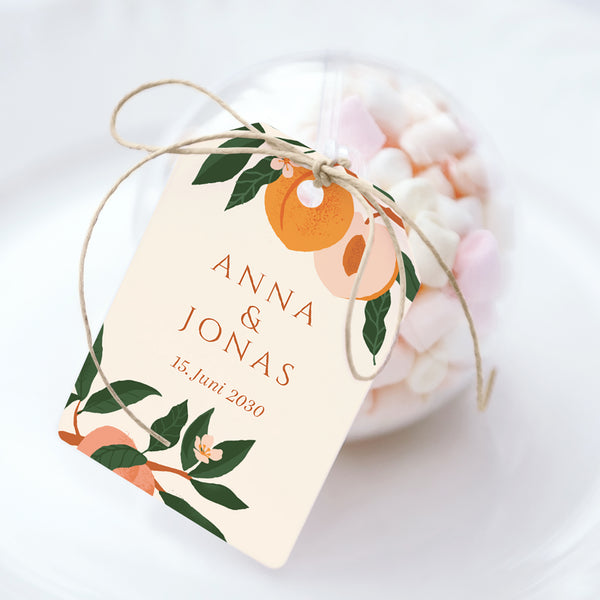 Geschenkbox Hochzeit Ball mit Wimpel-Etikett Unter den Aprikosenbäumen foto