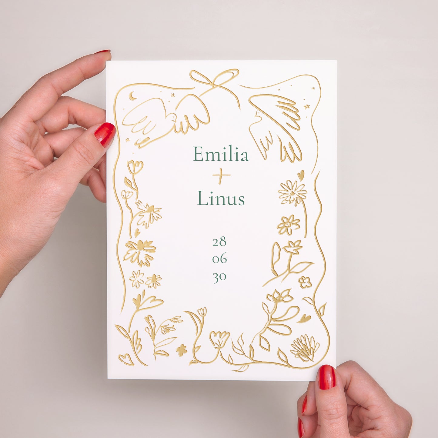 Hochzeitseinladung Porträt Goldene Liebeszeichnungen foto N° 2