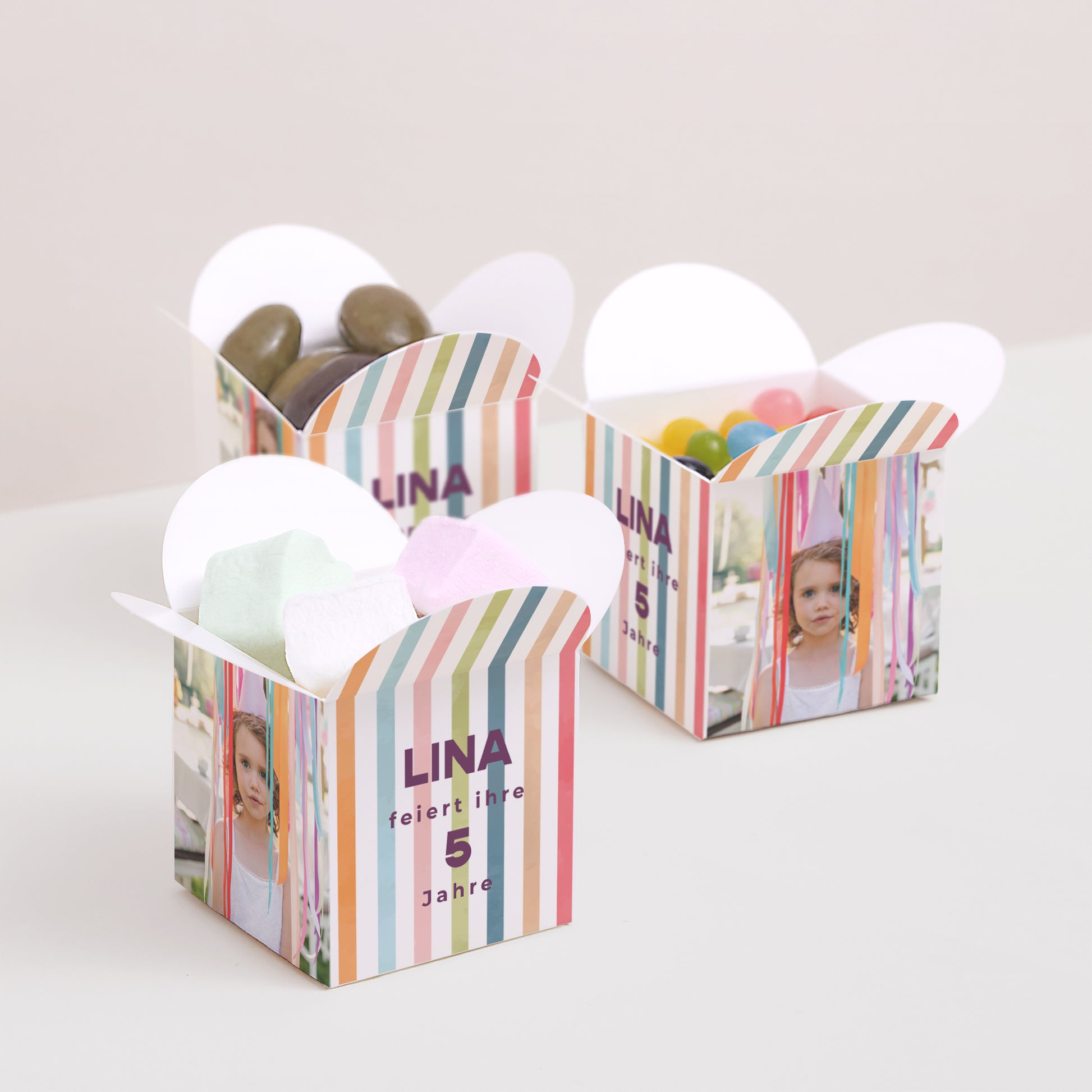 Geschenkbox Kindergeburtstag Schmetterlingsöffnung Rainbow of colour foto N° 3