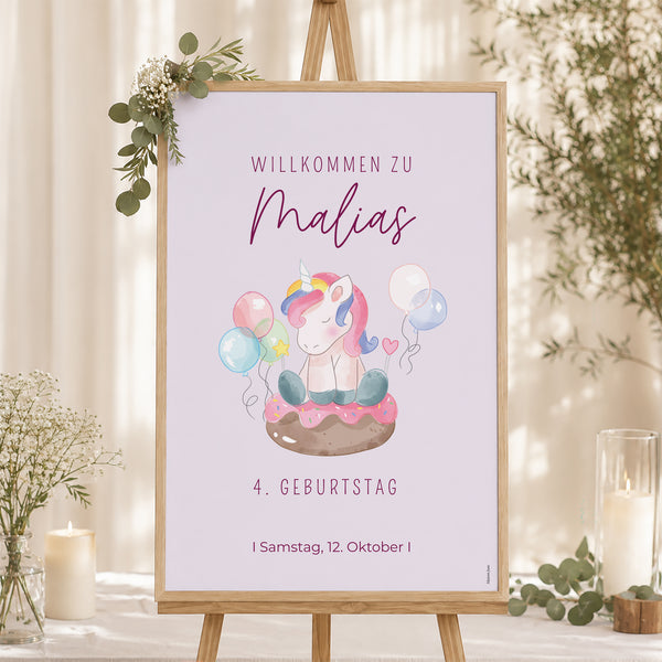 Begrüßungstafel Kindergeburtstag Porträt 60 x 90 cm Einhorn-Donuts foto