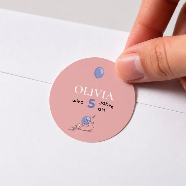 Sticker Kindergeburtstag Rund Die rosa Katze foto