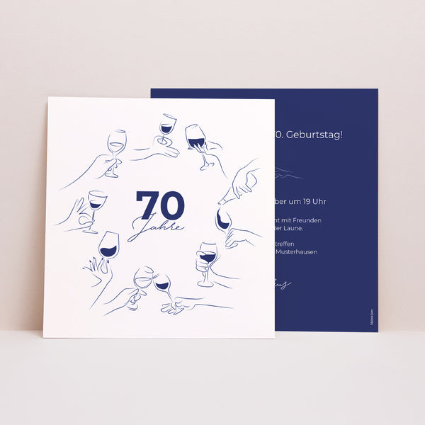 Einladungskarte Geburtstag Quadrat Rund um ein Glas foto