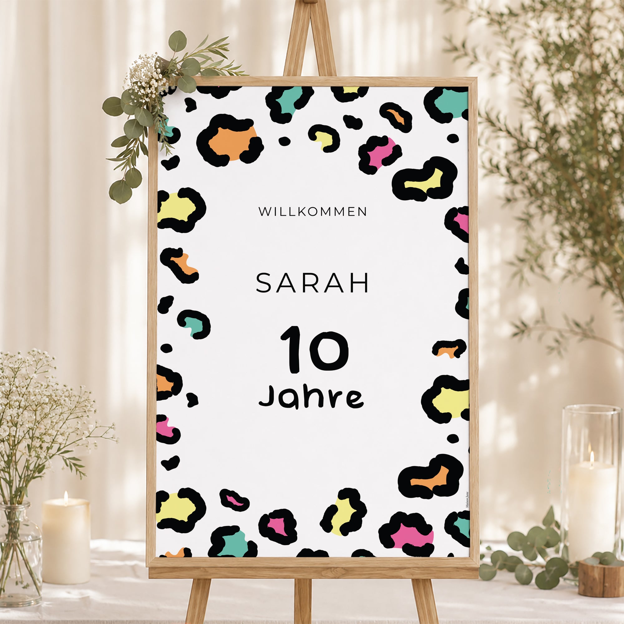 Begrüßungstafel Kindergeburtstag Porträt 60 x 90 cm Buntleopard foto N° 1