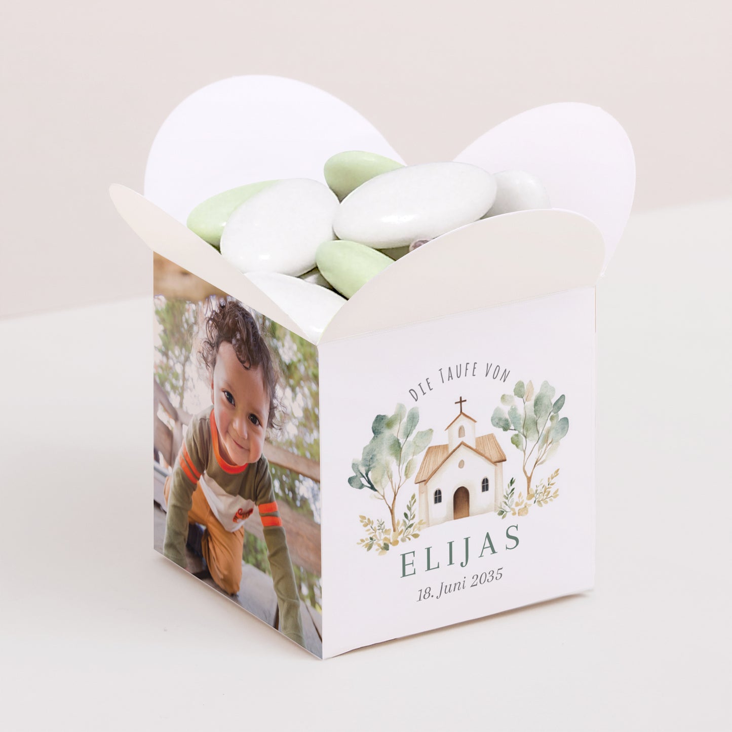 Geschenkbox Taufe Schmetterlingsöffnung Schöne Kirche foto N° 1