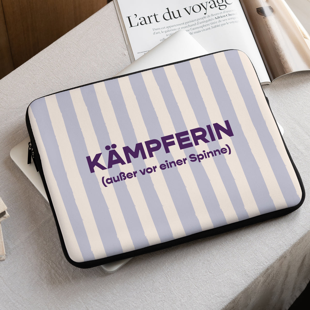 Laptophülle Objekte 15 Zoll Kämpferin foto N° 1