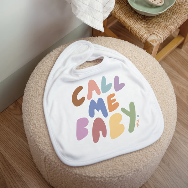 Kinderlätzchen Geburt Stoff Ruf mich Baby. foto