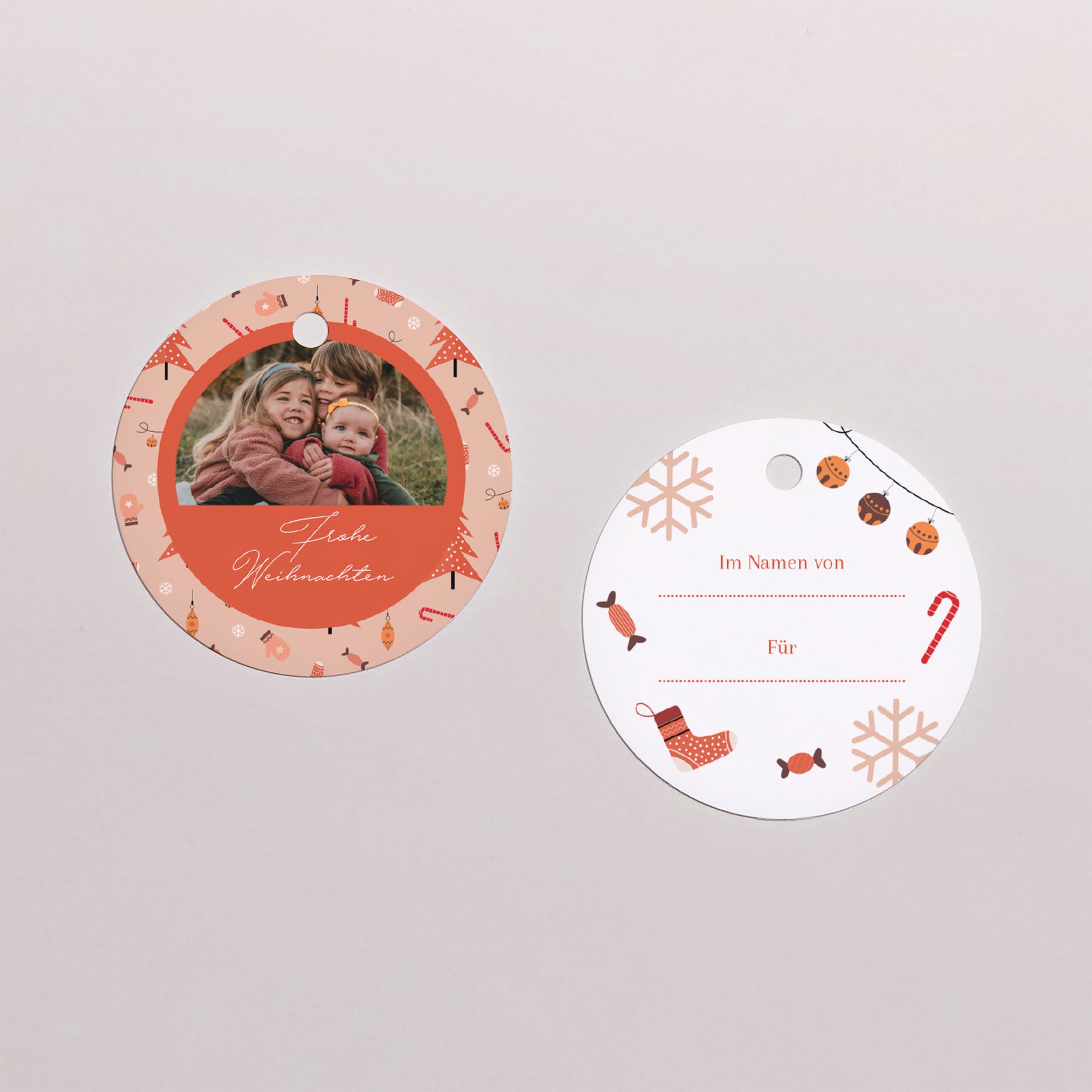 Geschenkbox Weihnachten Kugel mit runder Etikette Wertvolle Momente foto N° 3