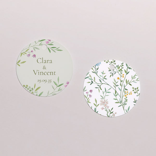 Vorgelochtes Etikett Hochzeit Runde Der Garten der Herzen foto