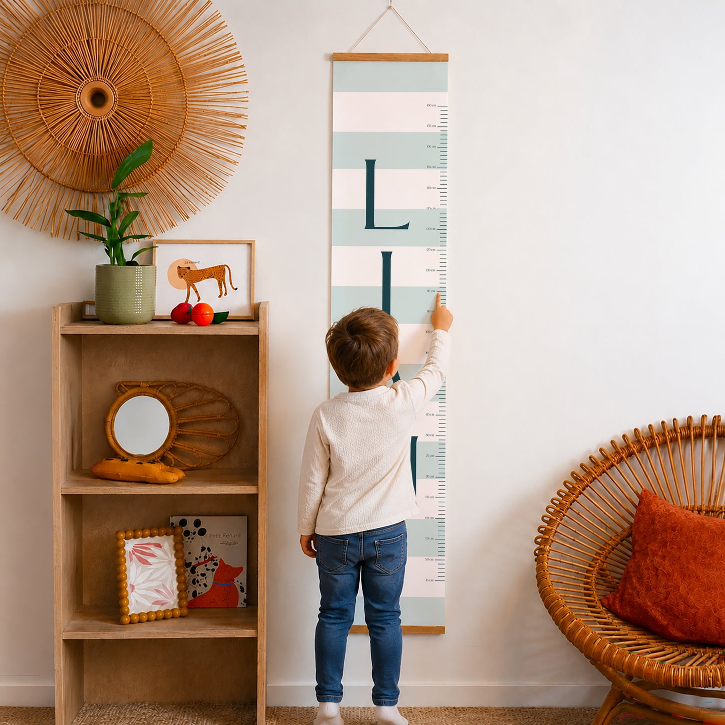 Toise Geburt Holzstütze Am Fluss foto N° 2