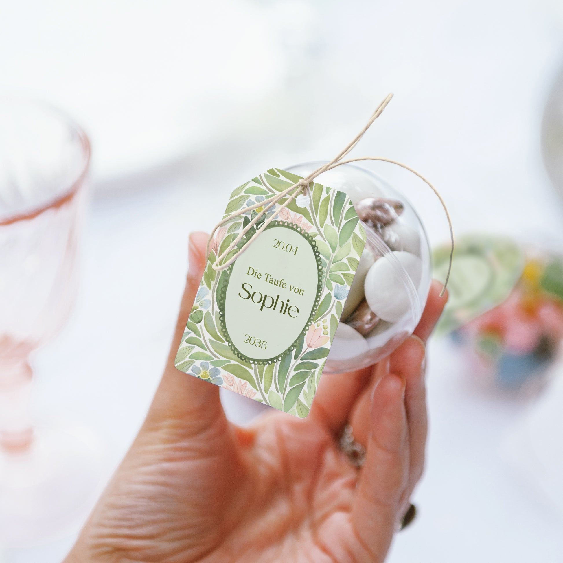 Geschenkbox Taufe Ball mit Wimpel-Etikett Unter den gesegneten Blättern foto N° 3