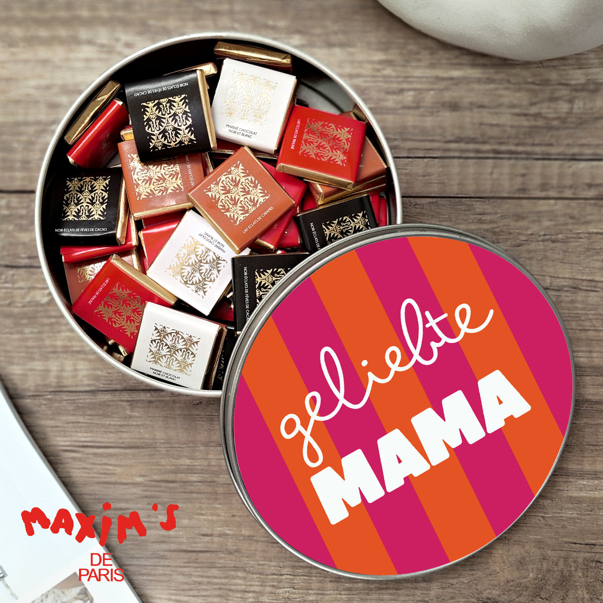 Metalldose Objekte runde, mit Schokolade gefüllt Die Nummer 1 foto N° 1
