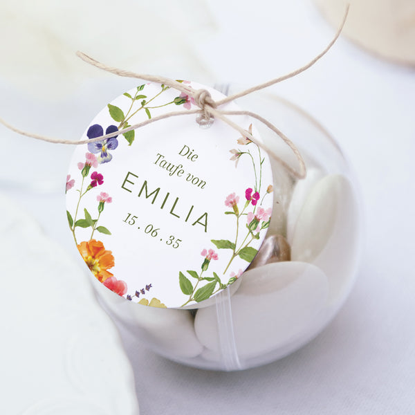 Geschenkbox Taufe Kugel mit runder Etikette Die Runde der Gedanken foto